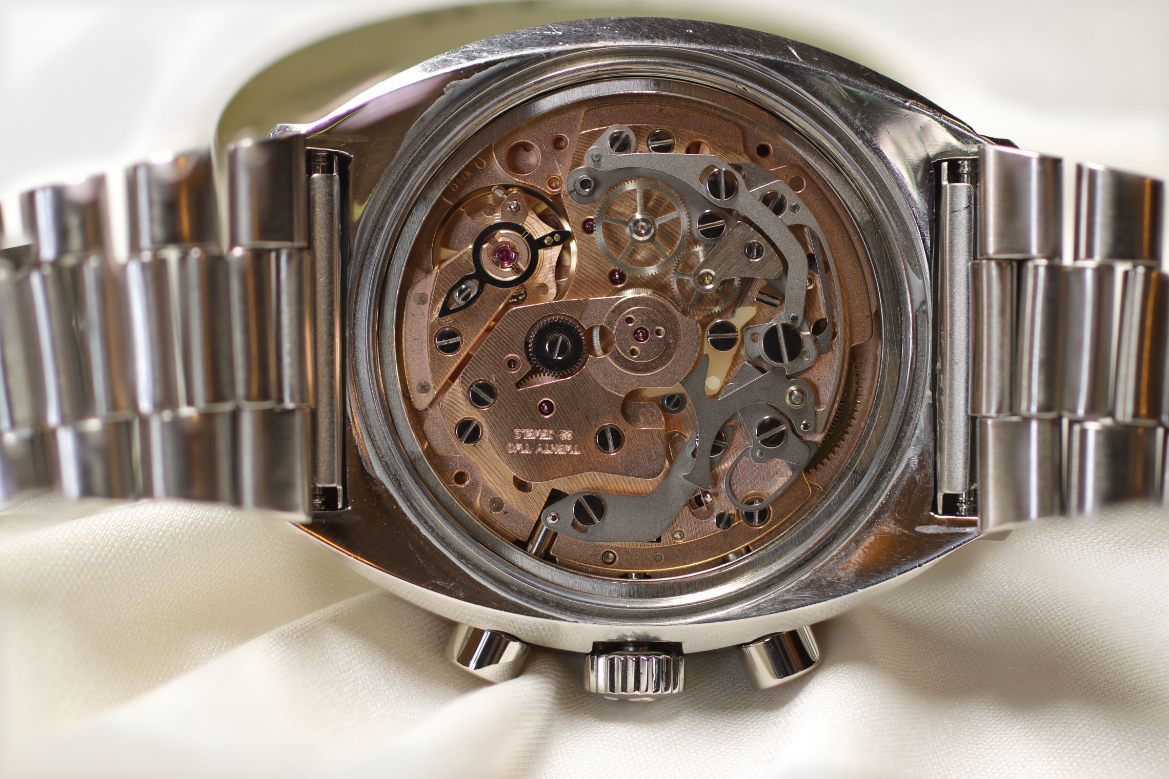 Werk einer Omega Speedmaster 125
